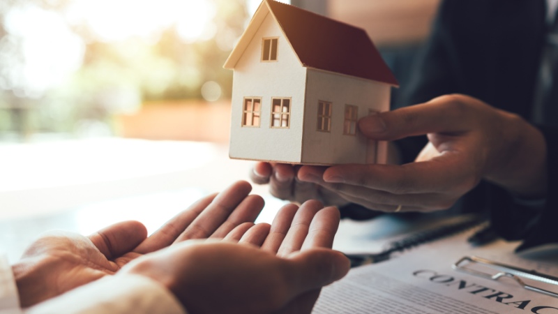 How to Create Serious Buyer Interest This Fall | Laffey Real Estate